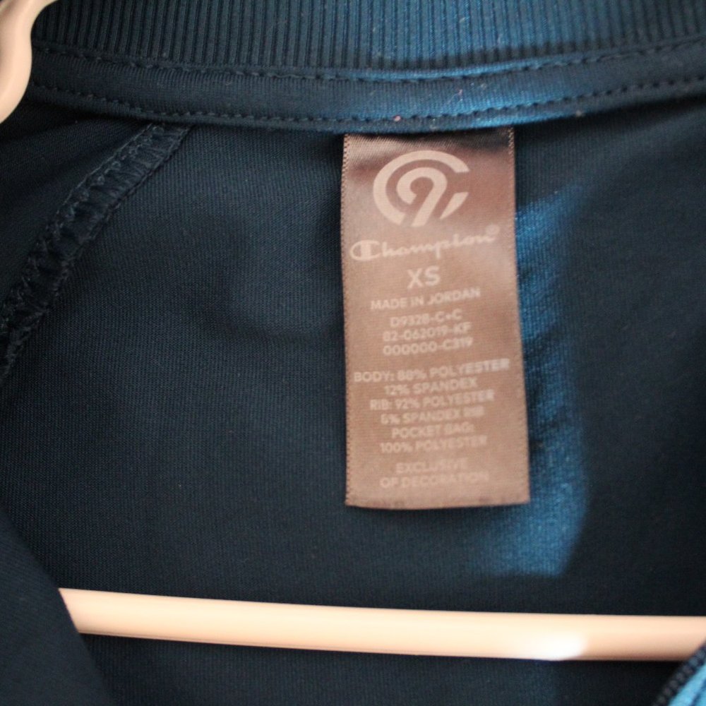 Running Jacket - Picture 3 of 3